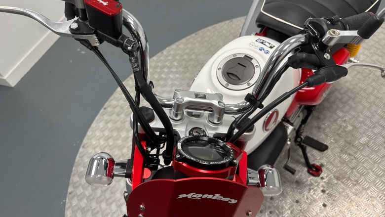 Honda Z125 Monkey (25MY)